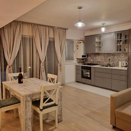 Park Residence 5, 2 Bedroom Apartment Bucureşti Ngoại thất bức ảnh
