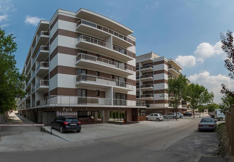 Park Residence 5, 2 Bedroom Apartment Bucureşti Ngoại thất bức ảnh